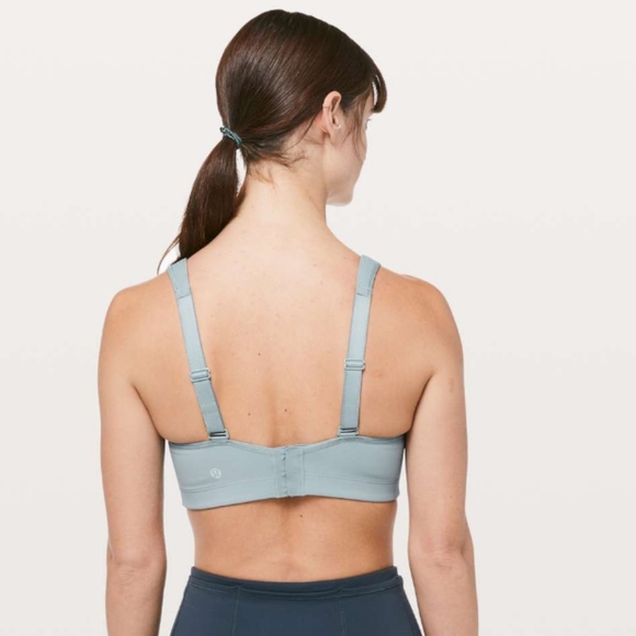 2/$40 ✨Lululemon Ta-Ta Tamer lll - Picture 3 of 6